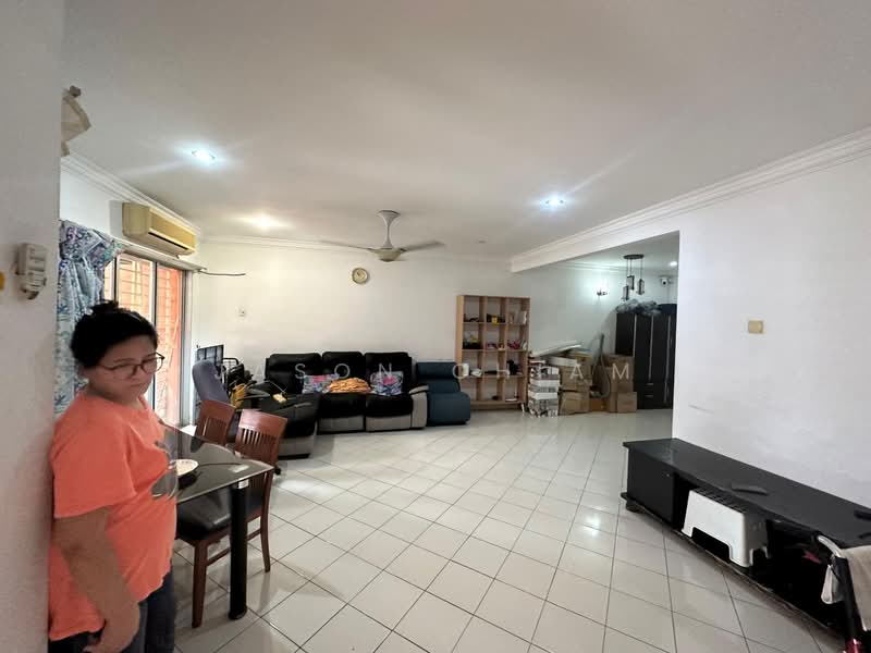 Rumah Teres untuk Dijual di Taman Puchong Hartamas (Puchong) - Jason Chiam - Living Room - PropertyGuru.com.my