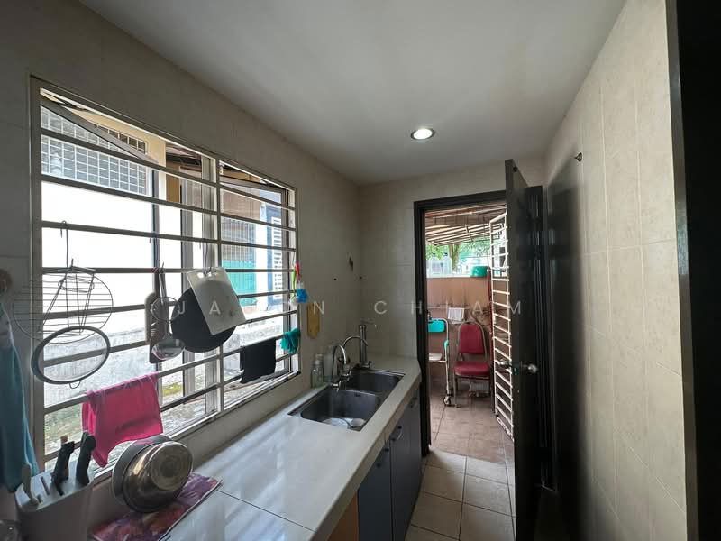 Rumah Teres untuk Dijual di Taman Puchong Hartamas (Puchong) - Jason Chiam - Kitchen - PropertyGuru.com.my