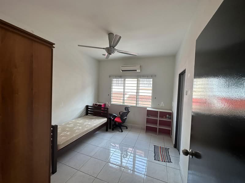 Rumah Teres untuk Dijual di Taman Puchong Hartamas (Puchong) - Jason Chiam - Bedroom - PropertyGuru.com.my