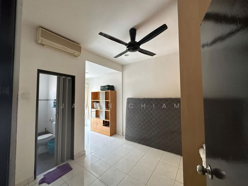 Rumah Teres untuk Dijual di Taman Puchong Hartamas (Puchong) - Jason Chiam - Bathroom - PropertyGuru.com.my