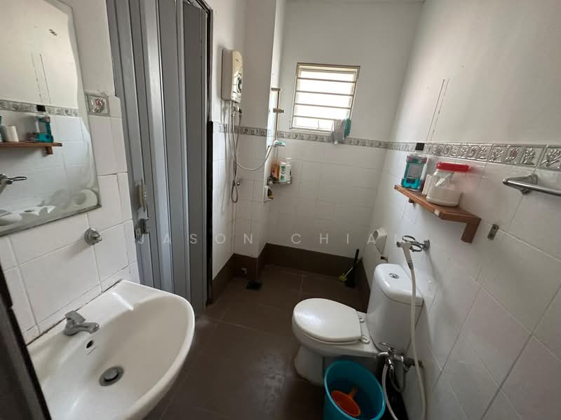 Rumah Teres untuk Dijual di Taman Puchong Hartamas (Puchong) - Jason Chiam - Bathroom - PropertyGuru.com.my