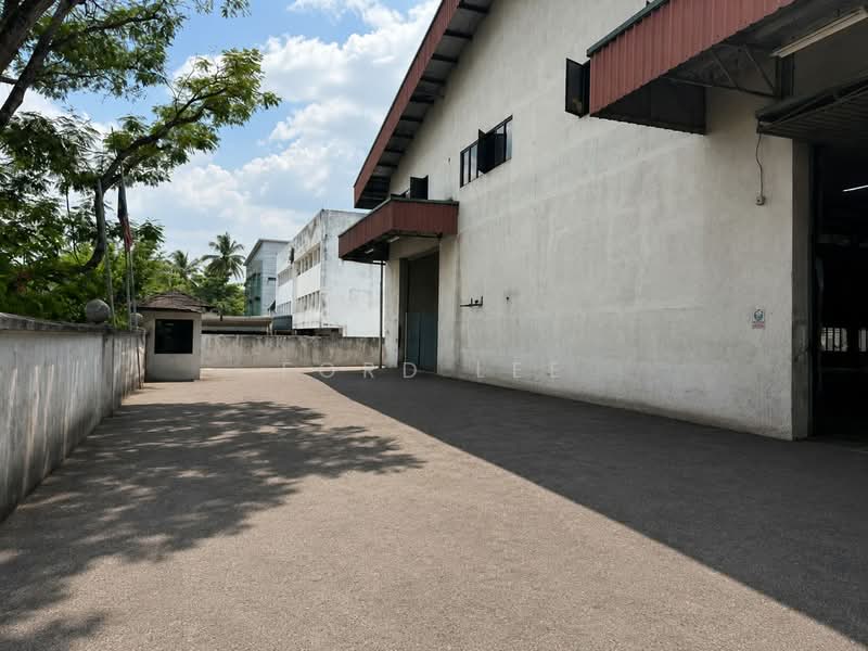 Kilang untuk Dijual di Taman Bukit Maluri (Kepong) - Ford Lee - Exterior - PropertyGuru.com.my