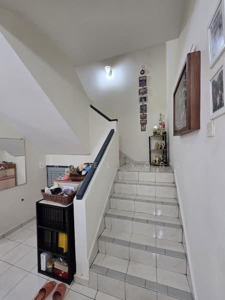 2-storey Terraced House for Sale in Taman Desa Cemerlang (Ulu Tiram) - Daniel Yong - Interior - PropertyGuru.com.my