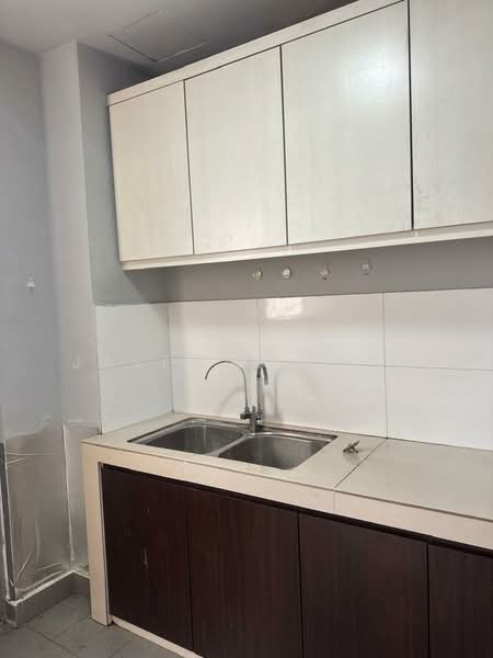 Rumah Teres 3 Tingkat untuk Disewa di Taman Sri Segambut (Segambut) - Jasemin Chia - Kitchen - PropertyGuru.com.my