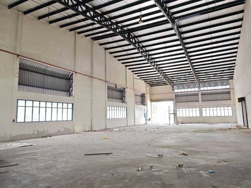 Factory for Rent in Taman Gembira (Tampoi) - Sky Tan - Interior - PropertyGuru.com.my