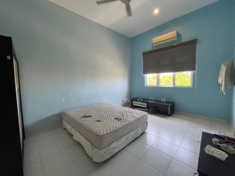 Rumah Teres 2 Tingkat untuk Dijual di Taman Satu Krubong (Krubong) - Fiona Woon - Bedroom - PropertyGuru.com.my