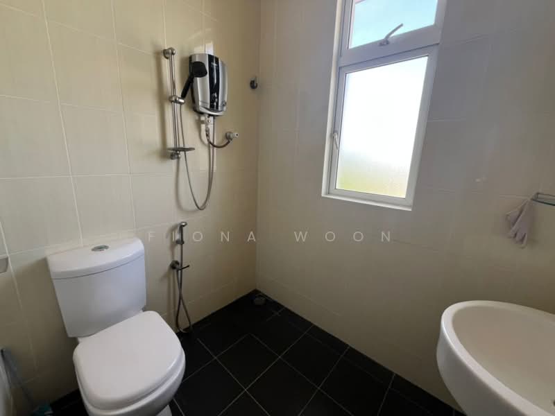 Rumah Teres 2 Tingkat untuk Dijual di Taman Satu Krubong (Krubong) - Fiona Woon - Bathroom - PropertyGuru.com.my