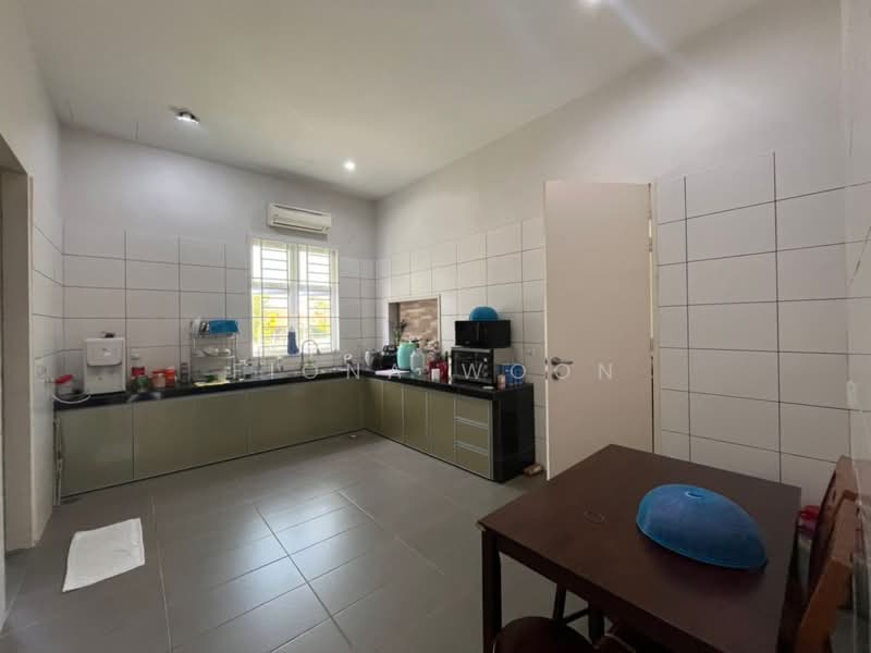 Rumah Teres 2 Tingkat untuk Dijual di Taman Satu Krubong (Krubong) - Fiona Woon - Kitchen - PropertyGuru.com.my