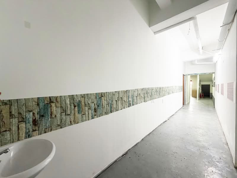 Shop for Sale in Kampar (Perak) - Kevin Chai - Interior - PropertyGuru.com.my