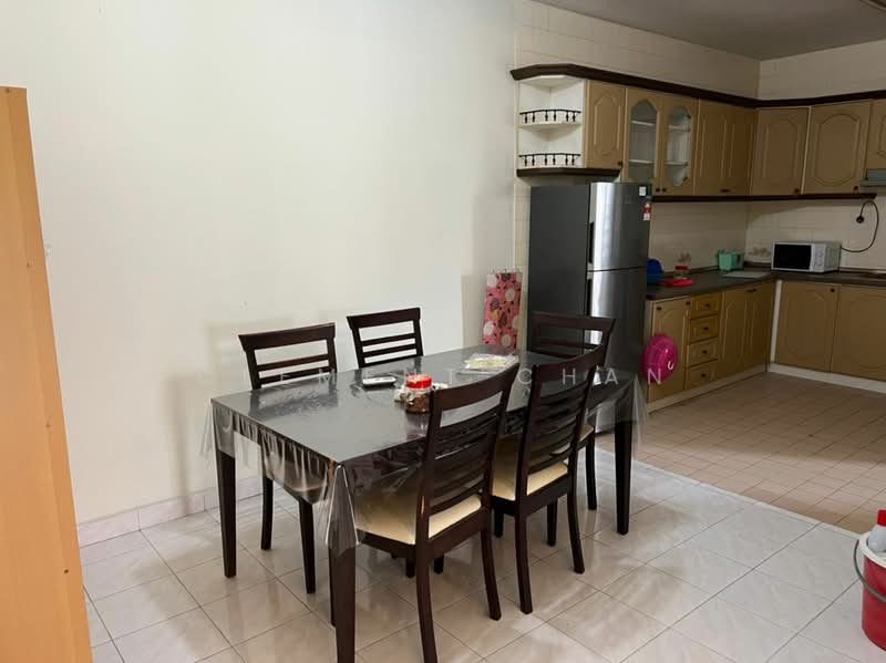 Condominium for Sale at University Tower - Clement Chan - Kitchen - PropertyGuru.com.my