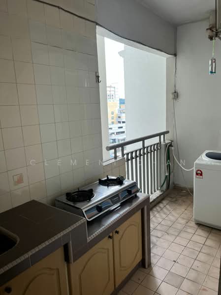 Condominium for Sale at University Tower - Clement Chan - Balcony - PropertyGuru.com.my