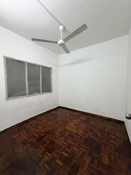 Pangsapuri untuk Dijual di Pangsapuri Mutiara Subang - Chong Yien Chin - PropertyGuru.com.my
