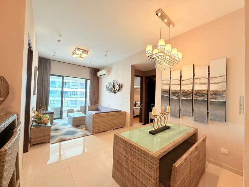 Kondominium untuk Disewa di Bay Point @ Country Garden Danga Bay - Jessy Koh - Living Room - PropertyGuru.com.my