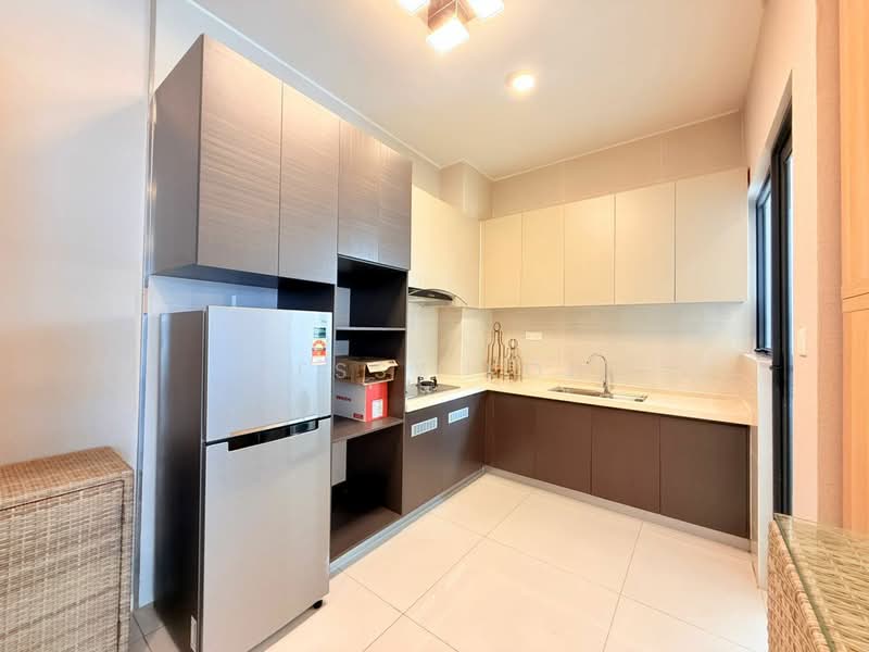 Kondominium untuk Disewa di Bay Point @ Country Garden Danga Bay - Jessy Koh - Kitchen - PropertyGuru.com.my