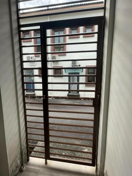 Terraced House for Sale in Nilai (Negeri Sembilan) - Izzati Mat - Exterior - PropertyGuru.com.my