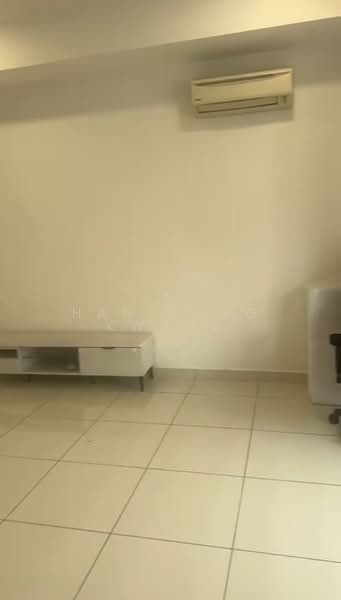 Rumah Teres 3 Tingkat untuk Disewa di Taman Puchong Legenda (Puchong) - Han Yung Kwang - PropertyGuru.com.my