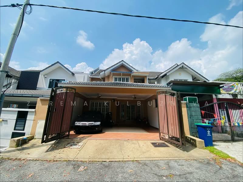 2-storey Terraced House for Sale in Bandar Kinrara Seksyen 2 (Bandar Kinrara) - Zarema Kulbuzheva - Exterior - PropertyGuru.com.my