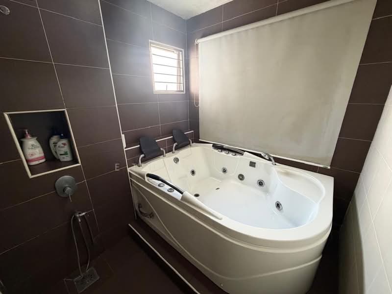 Rumah Kluster untuk Disewa di Taman Gaya (Ulu Tiram) - Ethan Gan - PropertyGuru.com.my