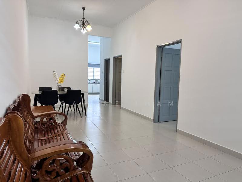 1-storey Terraced House for Rent in Seremban 2 (Negeri Sembilan) - Carine Tham - Living Room - PropertyGuru.com.my