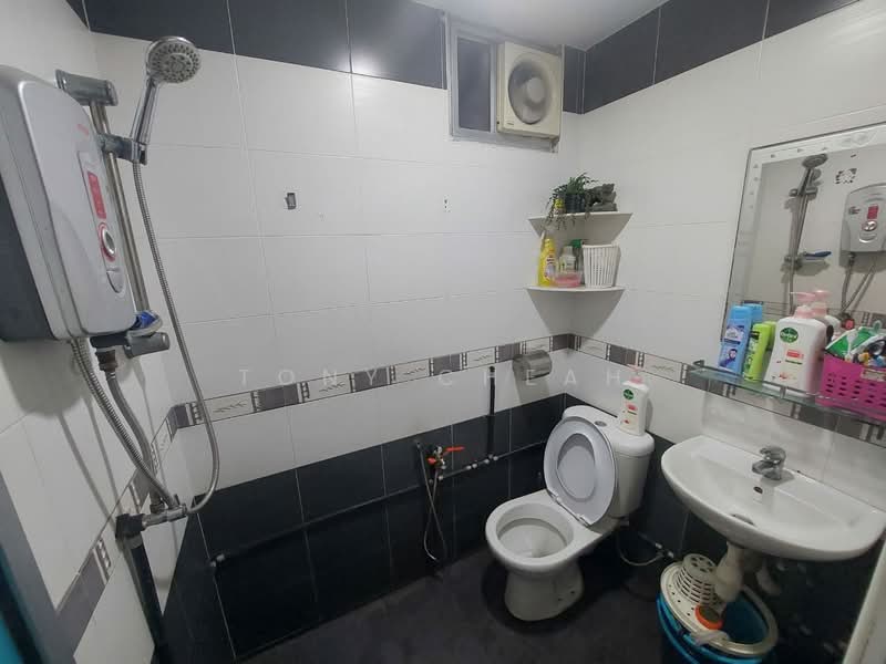 Apartment for Sale at Mutiara Heights - Tony Cheah - Bathroom - PropertyGuru.com.my