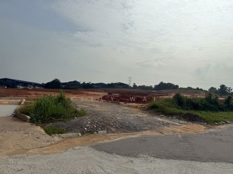 Agricultural Land for Sale in Taman Desa Cemerlang (Ulu Tiram) - Kelly Wai - Exterior - PropertyGuru.com.my