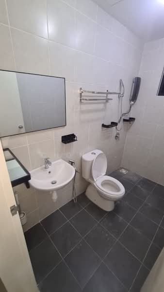 Kondominium untuk Disewa di MKH Boulevard II - Chong . - Bathroom - PropertyGuru.com.my