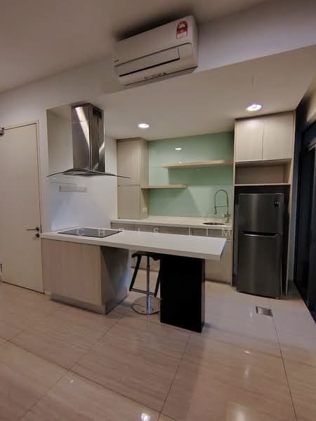 Servis Apartment untuk Disewa di Eve Suite / NZX Square - Chris Lim - Kitchen - PropertyGuru.com.my