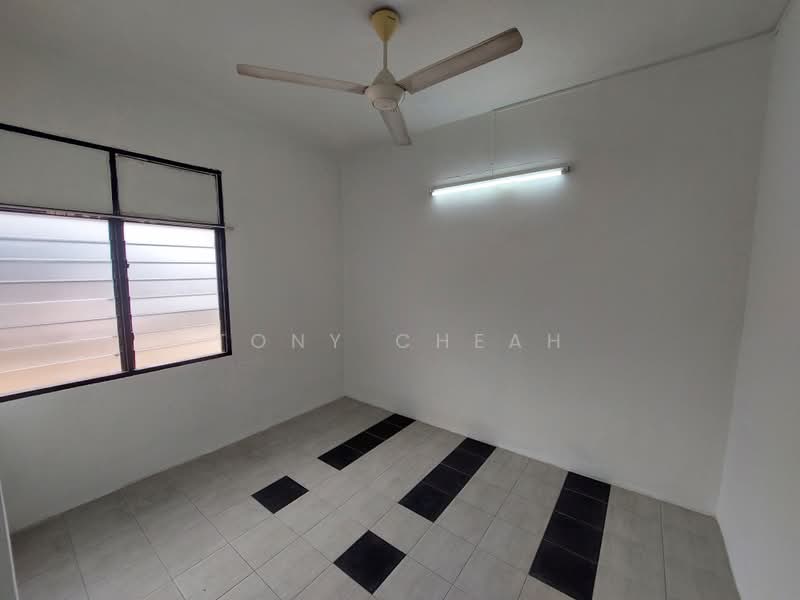 Apartment for Sale at Taman Sri Idaman - Tony Cheah - Interior - PropertyGuru.com.my