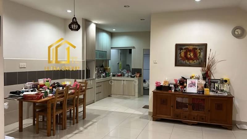 Rumah Teres 2 Tingkat untuk Dijual di Bukit Raja (Selangor) - KH Chong - Dining Room - PropertyGuru.com.my