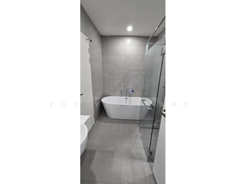 Service Residence for Rent at Dorsett Waterfront Subang - Koo Ying Kang - Bathroom - PropertyGuru.com.my