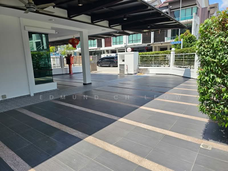 Terraced House for Sale in Batu Caves (Selangor) - Edmund CH Leow - Exterior - PropertyGuru.com.my