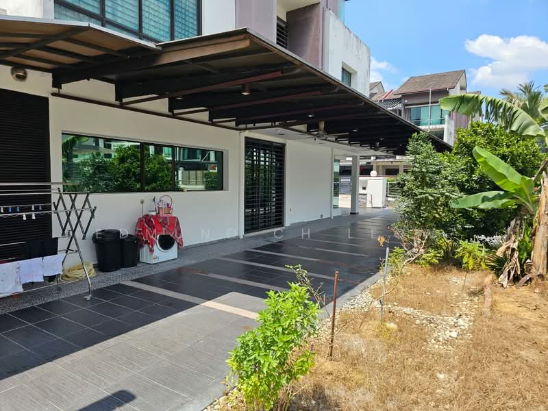 Terraced House for Sale in Batu Caves (Selangor) - Edmund CH Leow - Exterior - PropertyGuru.com.my