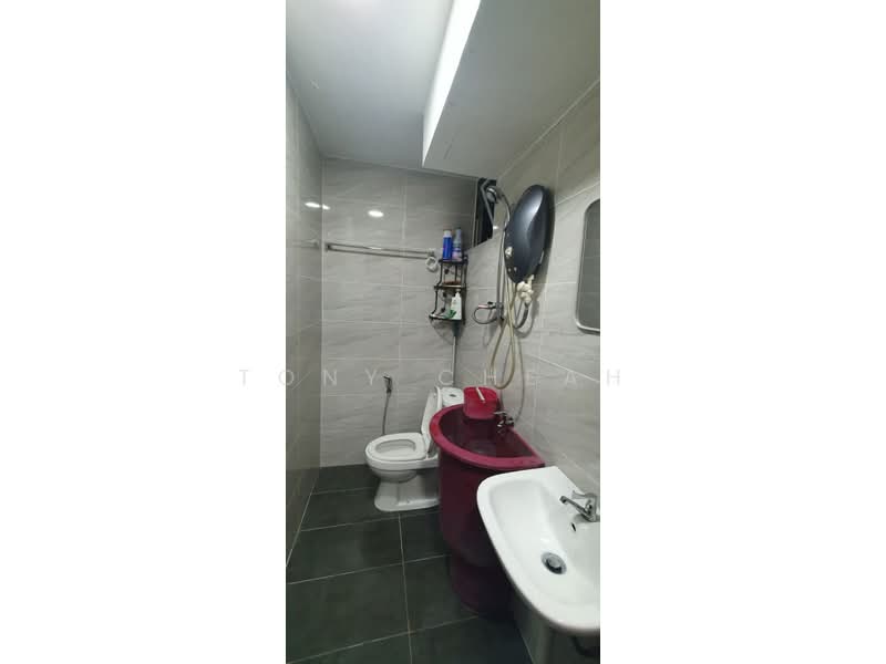 Apartment for Sale at Shineville Garden - Tony Cheah - Bathroom - PropertyGuru.com.my