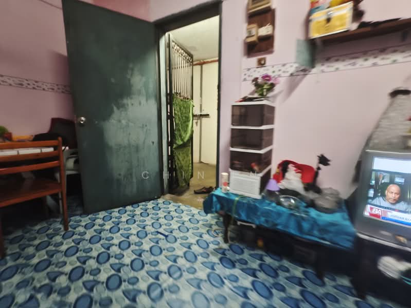 Rumah Flat untuk Dijual di Rumah Pangsa Batu Berendam - CHIN FN - Interior - PropertyGuru.com.my