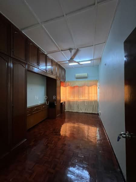2-storey Terraced House for Sale in Taman Cempaka (Ampang) - Norhanis Zulkifli - Interior - PropertyGuru.com.my