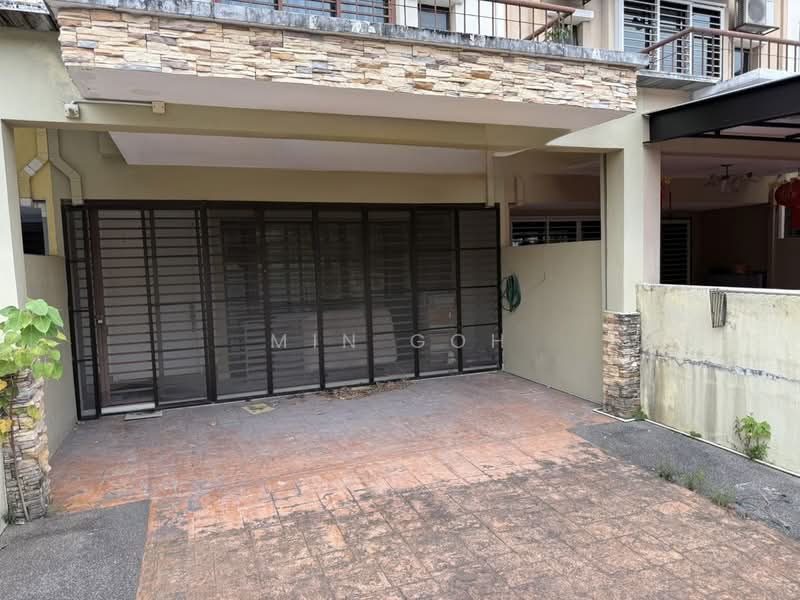 Rumah Teres 3 Tingkat untuk Dijual di Sentosa Villa (Kajang) - Min Goh - PropertyGuru.com.my
