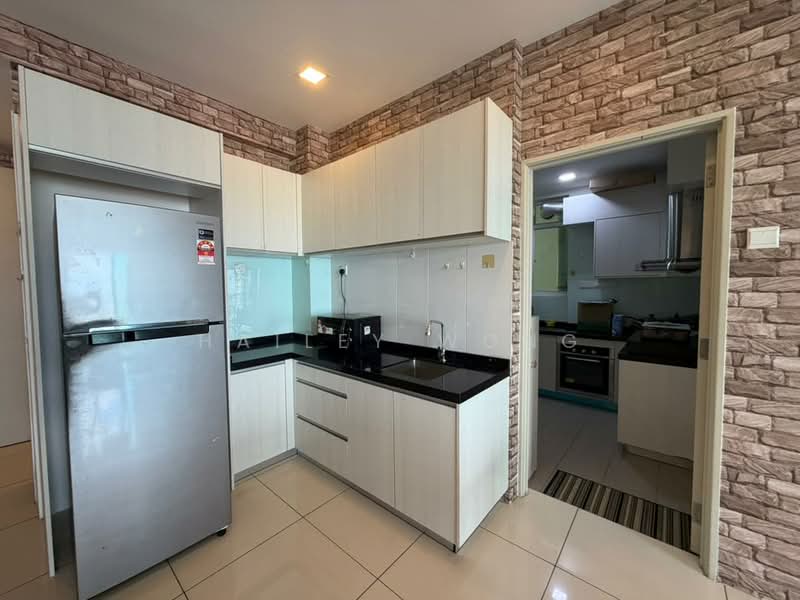 Kondominium untuk Disewa di The Latitude Condominium - Hailey Wong - Kitchen - PropertyGuru.com.my