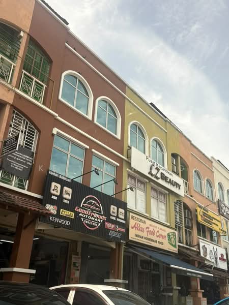 Kedai / Pejabat untuk Dijual di Bandar Puteri Puchong (Puchong) - Kelvin Wong - PropertyGuru.com.my