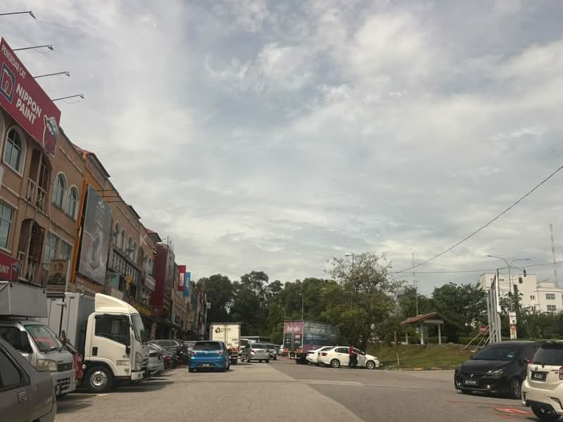Kedai / Pejabat untuk Dijual di Bandar Puteri Puchong (Puchong) - Kelvin Wong - PropertyGuru.com.my