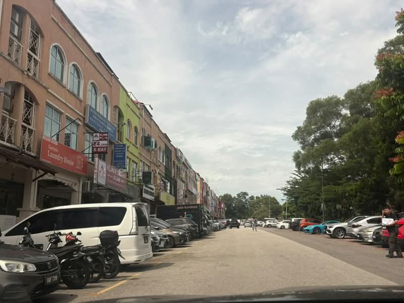 Kedai / Pejabat untuk Dijual di Bandar Puteri Puchong (Puchong) - Kelvin Wong - PropertyGuru.com.my