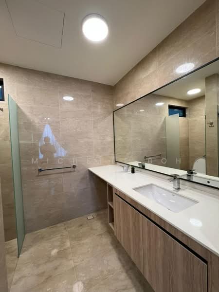 Service Residence for Sale at 10 Stonor - Michelle Boh - Bathroom - PropertyGuru.com.my