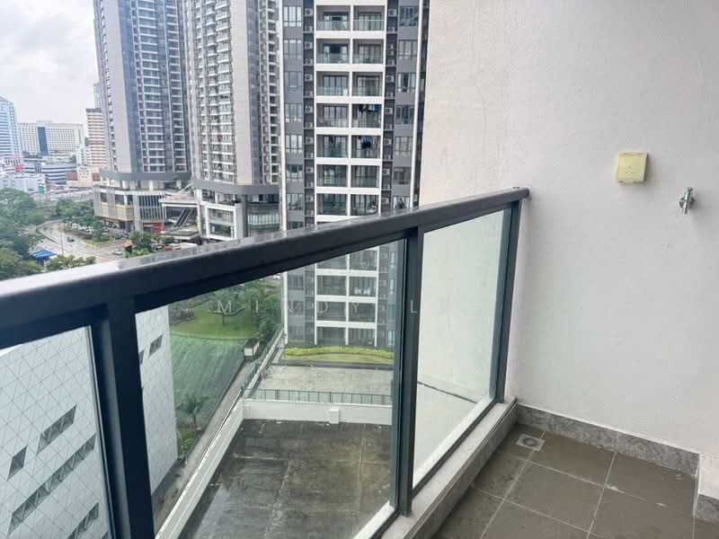 Kondominium untuk Dijual di R&F Princess Cove Phase 2-Seine Region - Mindy Lee - Balcony - PropertyGuru.com.my