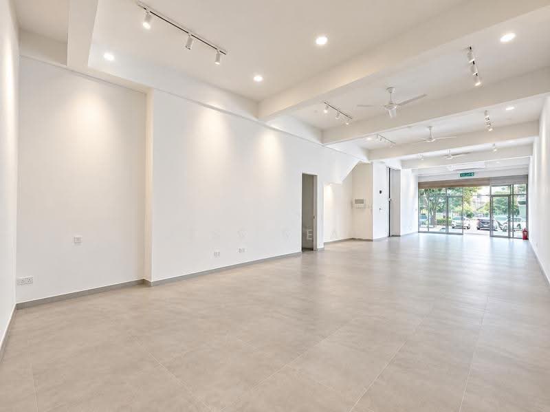 Shop for Rent in Kampung Sungai Kayu Ara (Petaling Jaya) - Jess Seah - Interior - PropertyGuru.com.my
