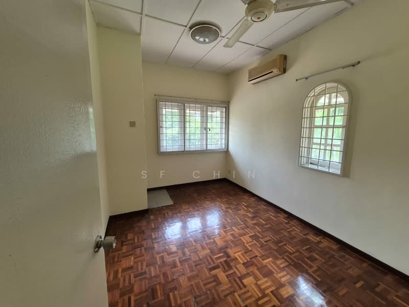 Rumah Teres 2 Tingkat untuk Dijual di Taman Wawasan (Puchong) - SF Chin - Bedroom - PropertyGuru.com.my