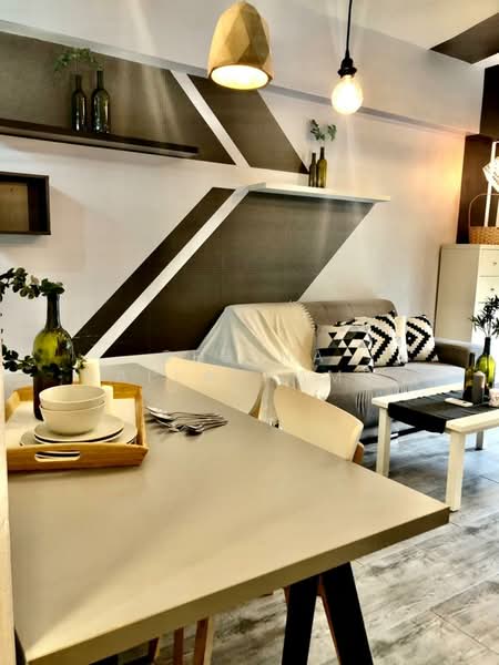 Servis Apartment untuk Disewa di 38 Bidara Condominium - Seetha Nallathamby - Living Room - PropertyGuru.com.my
