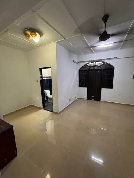 Rumah Teres untuk Dijual di Bandar Sungai Long (Selangor) - Alan Lee - Bathroom - PropertyGuru.com.my