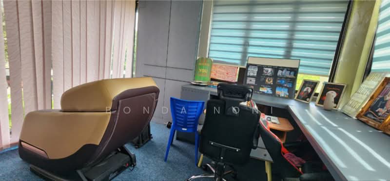 Semi-Detached House for Sale in Subang Bestari (Shah Alam) - Bonda Noni - Study - PropertyGuru.com.my