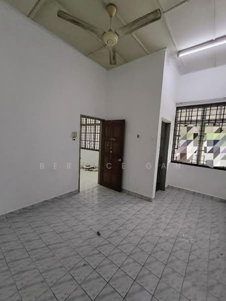 Rumah Teres 1 Tingkat untuk Dijual di Taman Rinting (Masai) - Bernice Gan - PropertyGuru.com.my