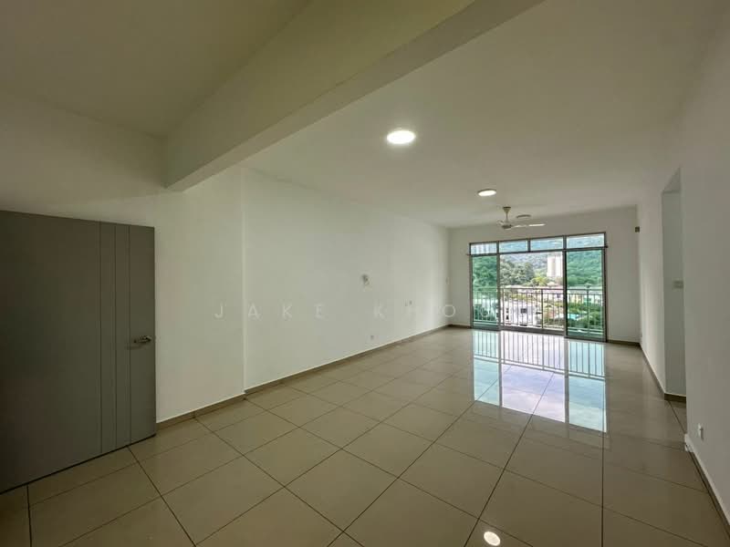 Kondominium untuk Dijual di Sierra Residences - Jake Khoo - Living Room - PropertyGuru.com.my