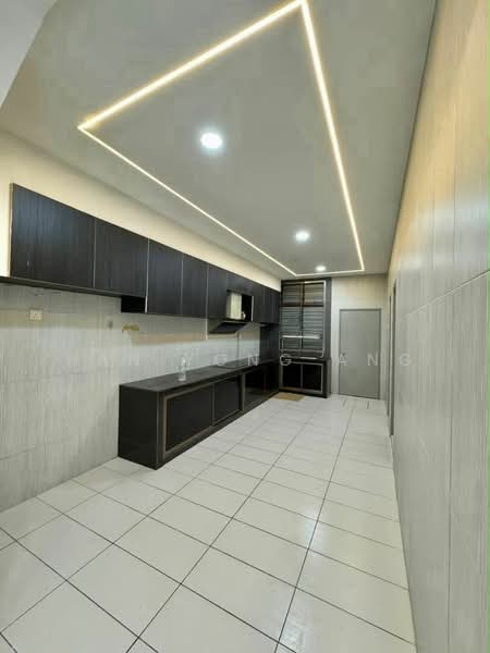 2-storey Terraced House for Sale in Taman Bestari Indah (Ulu Tiram) - Han Yong Ang - Kitchen - PropertyGuru.com.my